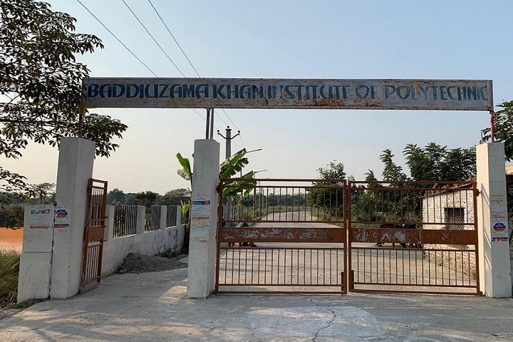 https://cache.careers360.mobi/media/colleges/social-media/media-gallery/40890/2021/10/29/College Entrance View of Baddiuzamakhan Institute of Polytechnic Sitamarhi_Campus-View.jpg